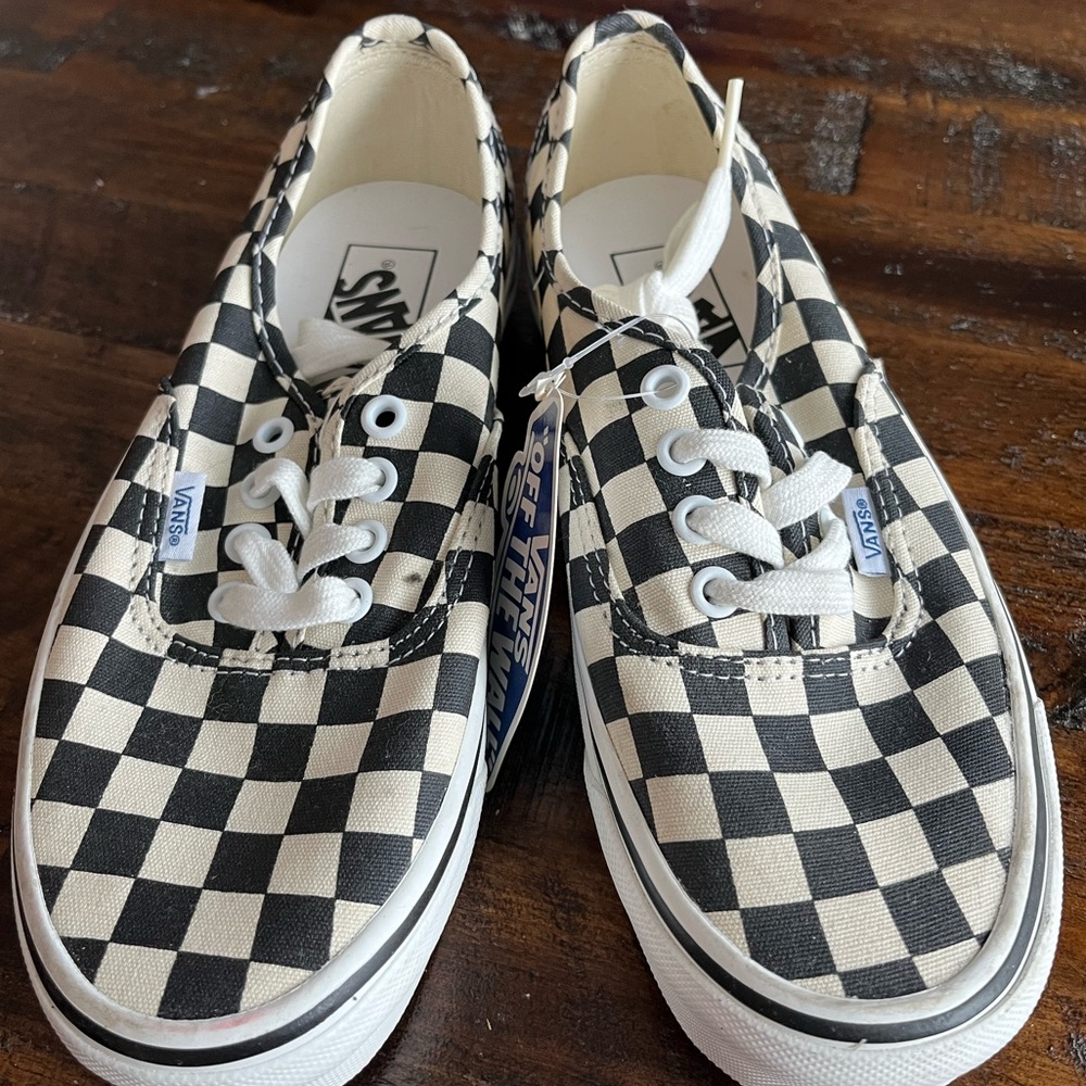 NWT Vans Authentic 44 Dx Black Check